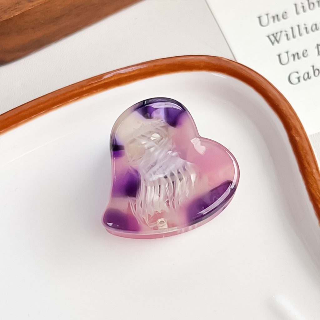 purple-heart-acetate-mini-hair-claw-detail