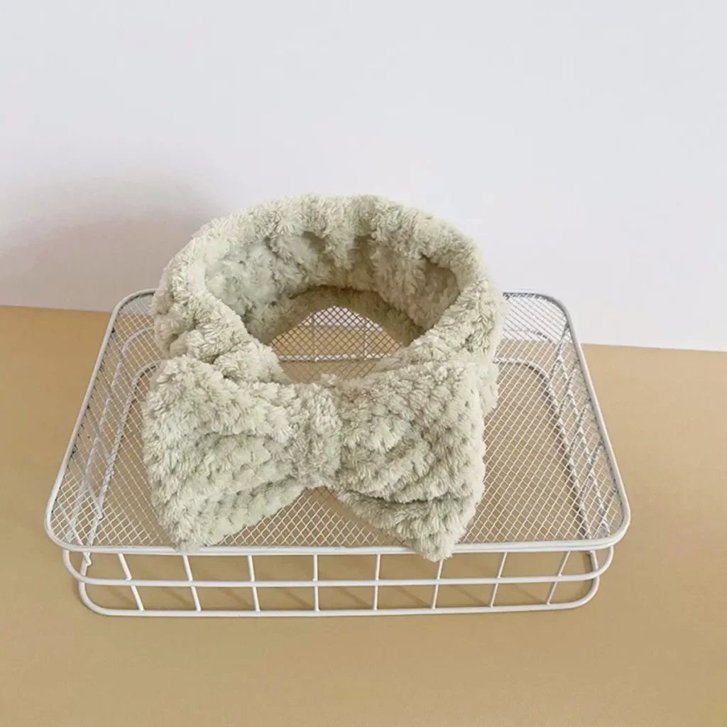 Light Green Bow Sherpa Fleece Spa Headband Detail